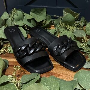 A New Day Black Chain Slide Sandals 7.5